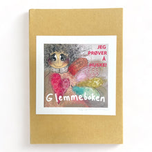  GLEMMEBOKEN NOTATBOK A6 "Jeg prøver å huske" (signert kunsttrykk på forsiden)